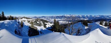 Galerie: Aktivitäten rund um den Skiclub - Schneeschuhwanderwochenende auf dem Gritthof (12.01.-14.02.2024)	