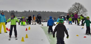 Galerie: Aktivitäten rund um den Skiclub - Skikurs<br>auf der Alb